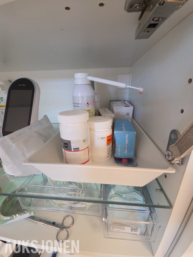 Tannlegeutstyr, forbruksmateriell og Dentsply Maillefer X-Smart Plus endomotor