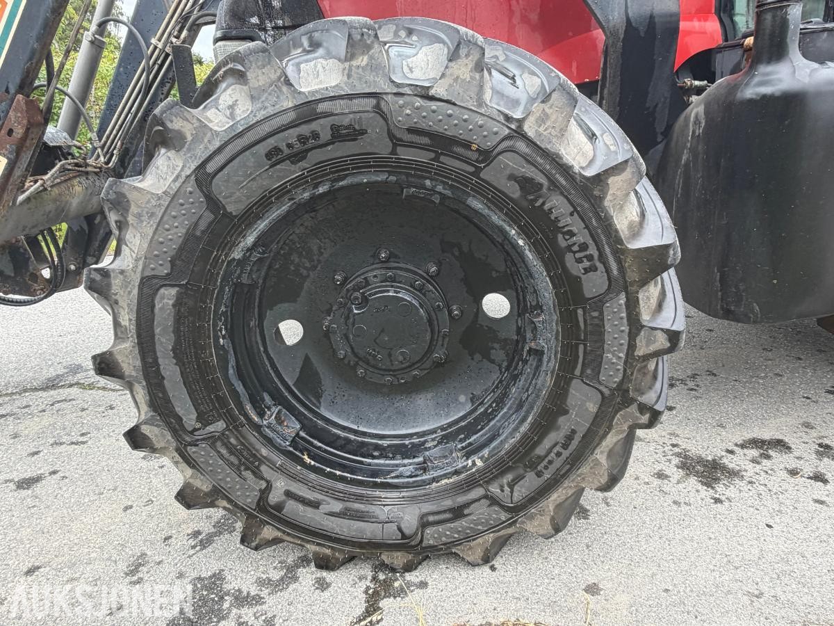2004 CASE IH MXU135 TRAKTOR MED STOLL ROBUST F36 FRONTLASTER