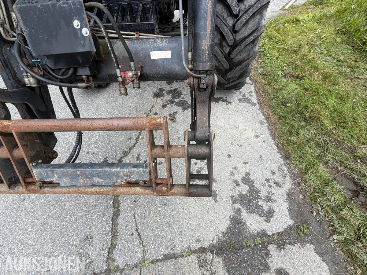 2004 CASE IH MXU135 TRAKTOR MED STOLL ROBUST F36 FRONTLASTER