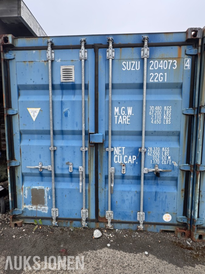 2013 20 fots container med reoler