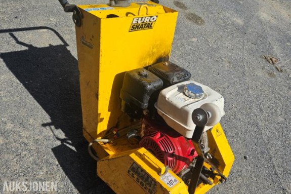 Euro Shatal 502HD-Asfaltsag