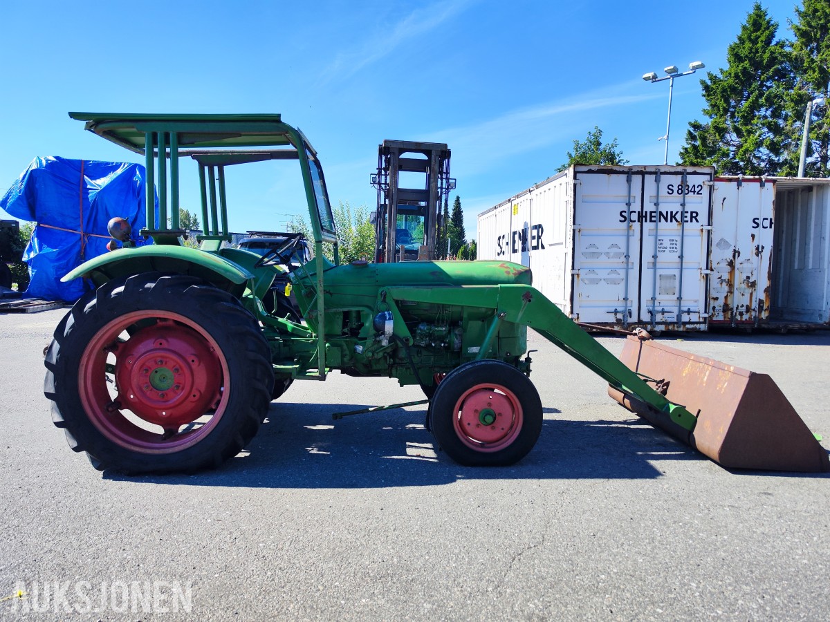 1966 Deutz D4005 - Frontlaster med skuffe – 44 hk