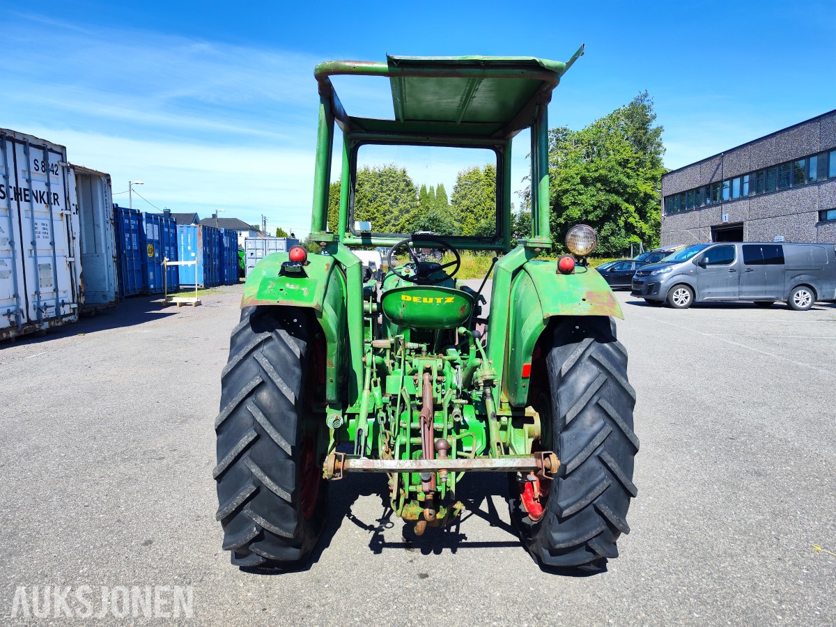 1966 Deutz D4005 - Frontlaster med skuffe – 44 hk