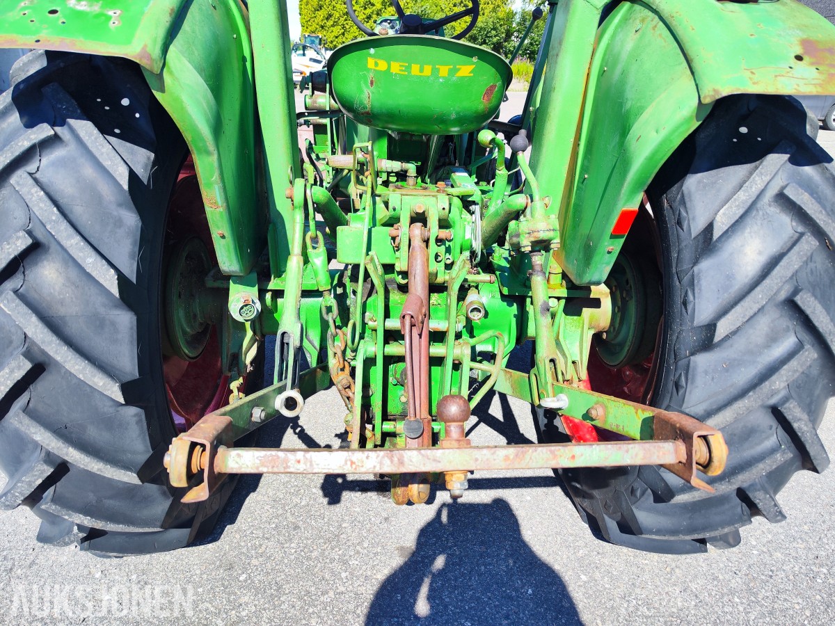 1966 Deutz D4005 - Frontlaster med skuffe – 44 hk