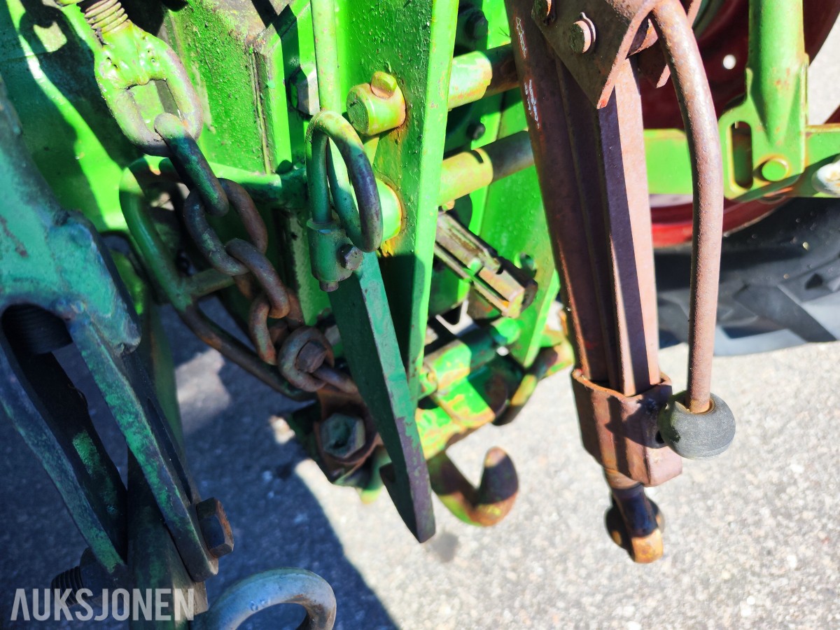 1966 Deutz D4005 - Frontlaster med skuffe – 44 hk
