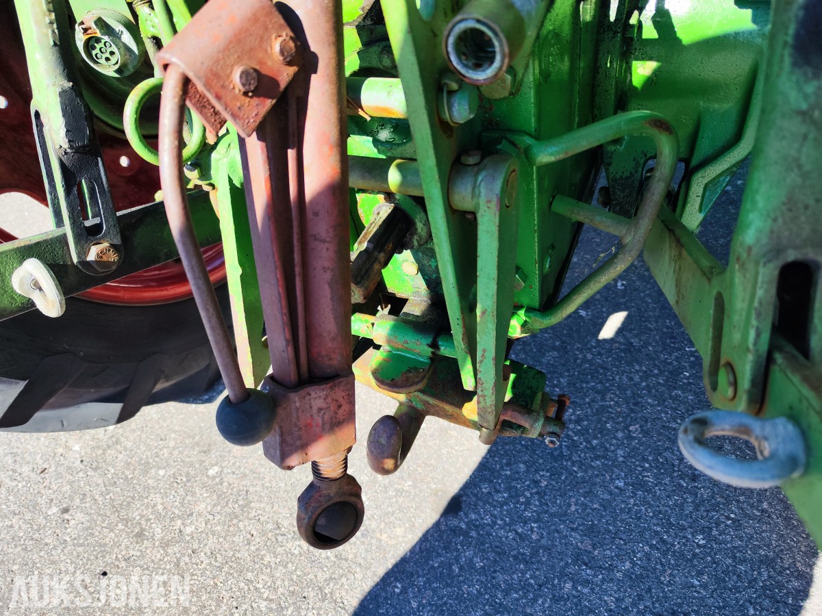 1966 Deutz D4005 - Frontlaster med skuffe – 44 hk