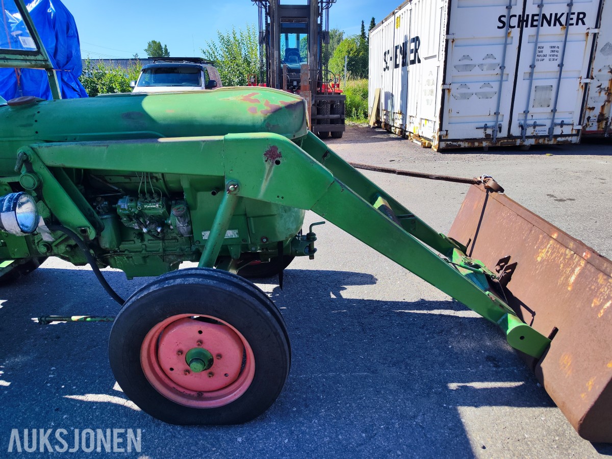 1966 Deutz D4005 - Frontlaster med skuffe – 44 hk