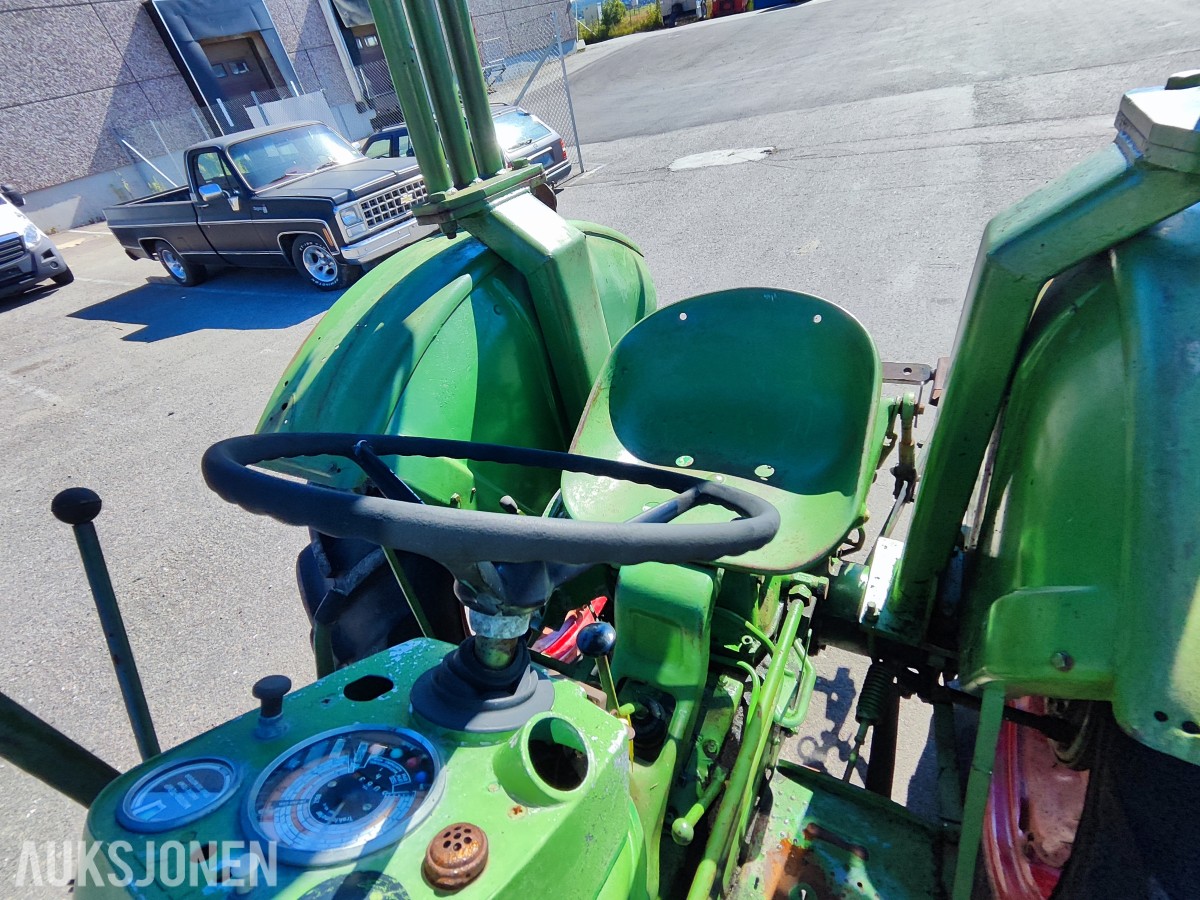 1966 Deutz D4005 - Frontlaster med skuffe – 44 hk