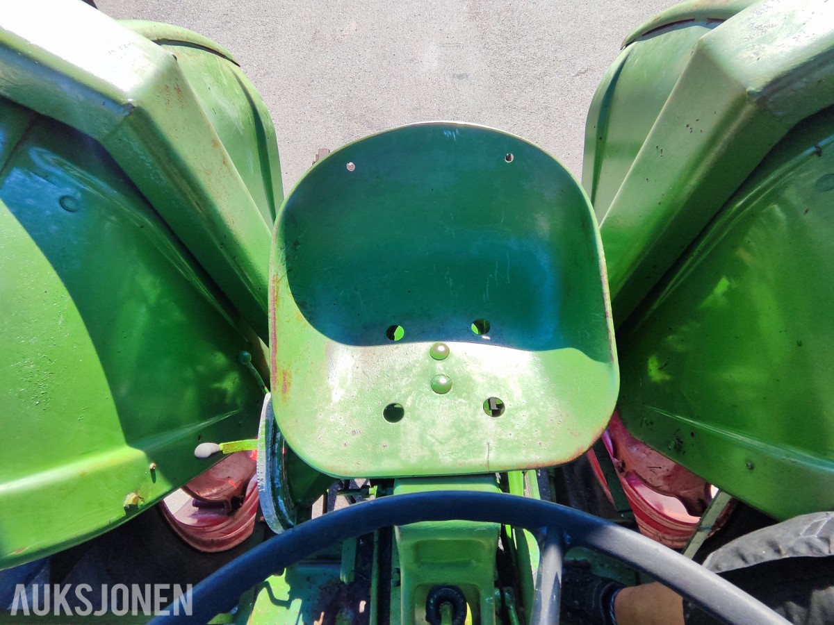 1966 Deutz D4005 - Frontlaster med skuffe – 44 hk