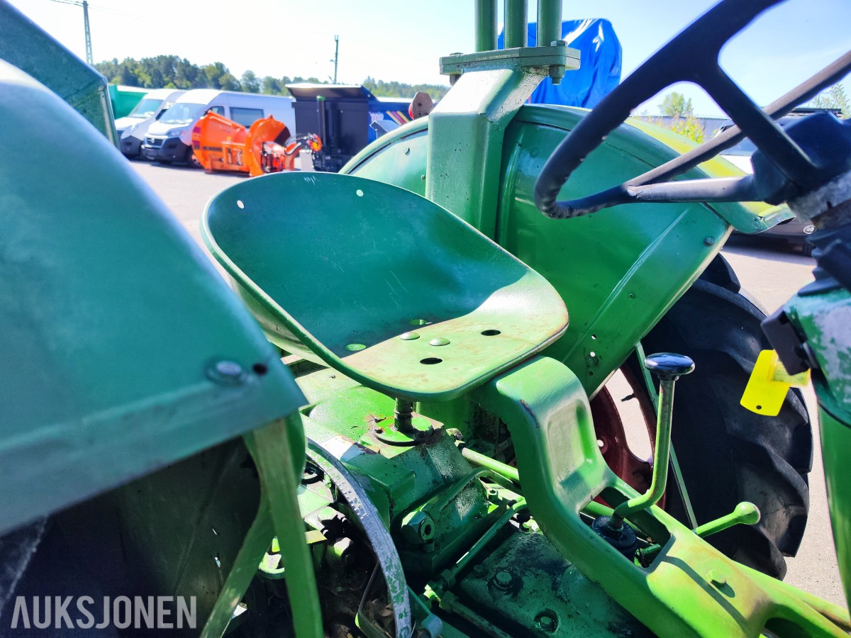 1966 Deutz D4005 - Frontlaster med skuffe – 44 hk
