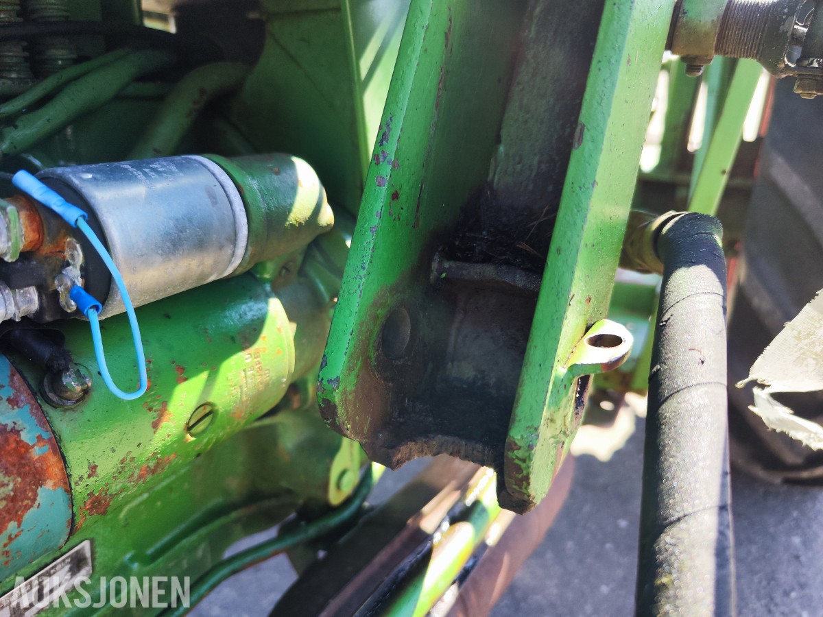 1966 Deutz D4005 - Frontlaster med skuffe – 44 hk
