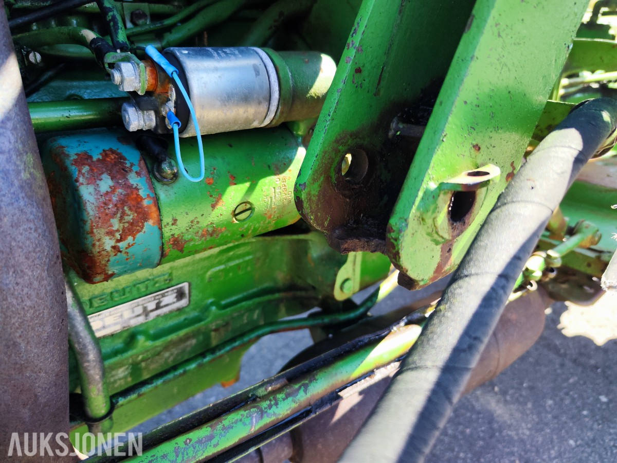 1966 Deutz D4005 - Frontlaster med skuffe – 44 hk