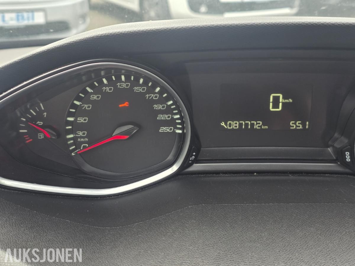 2018 Peugeot 308SW, 1,5 BlueHDI 130hk Manuell, 87700km