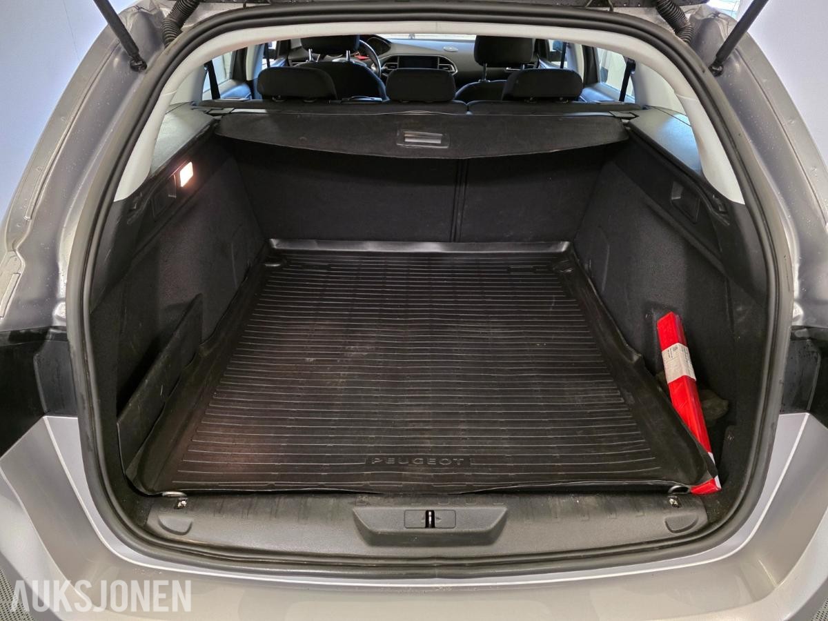 2018 Peugeot 308SW, 1,5 BlueHDI 130hk Manuell, 87700km