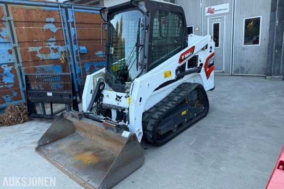 2023 Bobcat T450 beltegående - kun 200t! - pigghammer - pallegafler - skuffe 