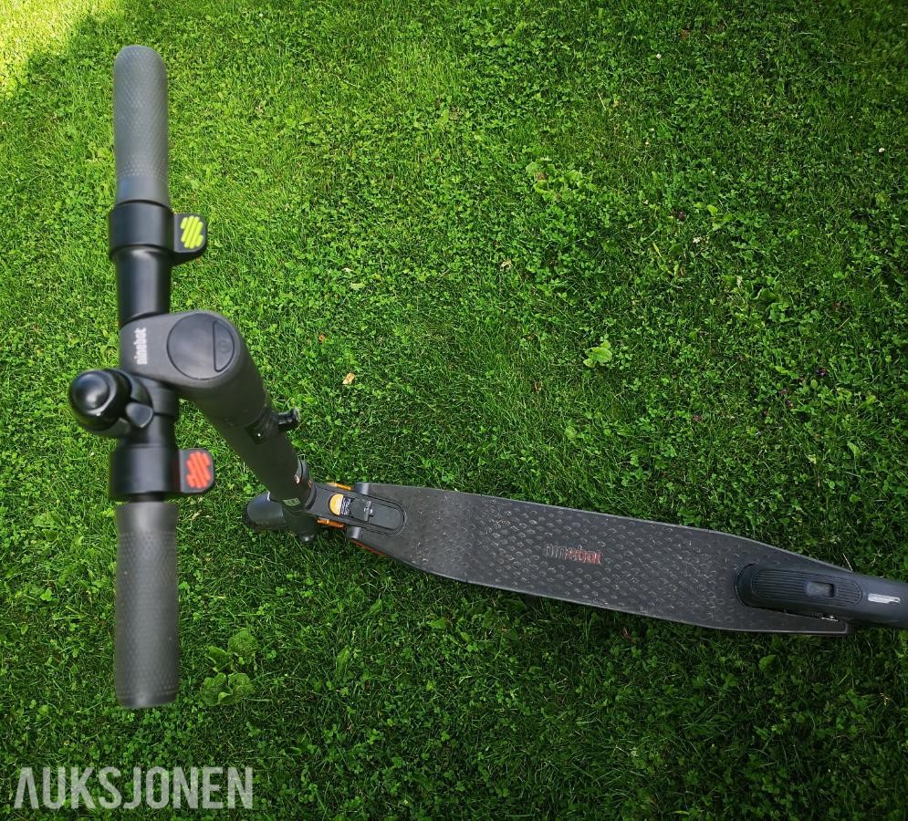 2022 Segway ninebot kick scooter E22E