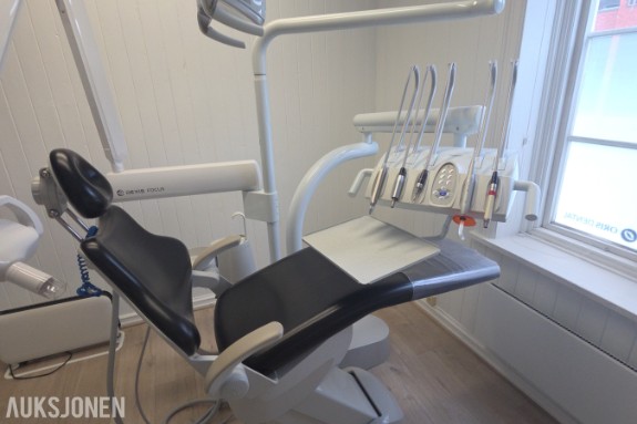 KaVo behandlingsunit med DEXIS Focus røntgen 