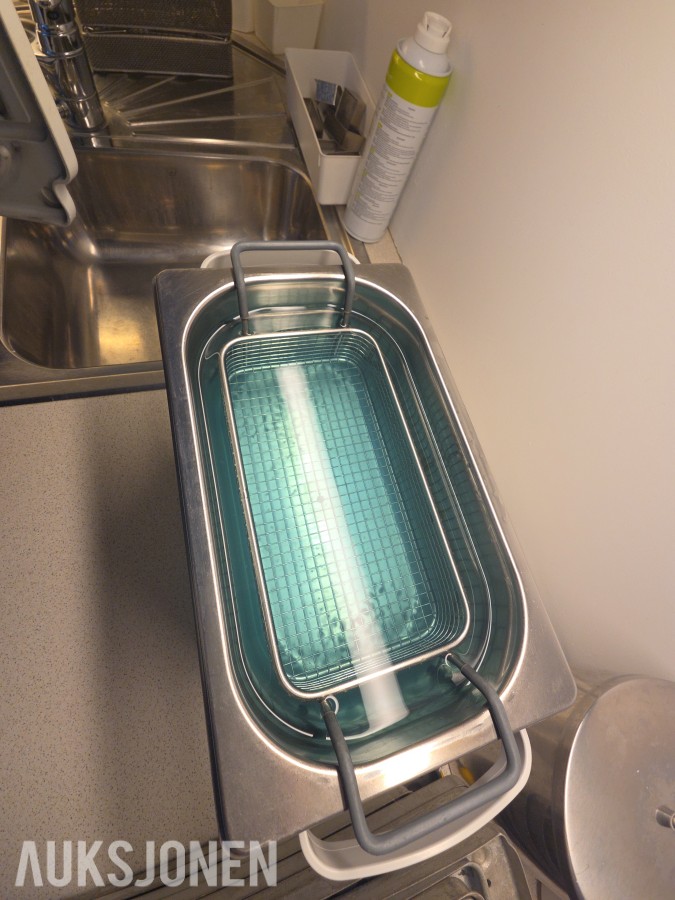 Dürr Dental Hygosonic ultralydvask med varme og kurv