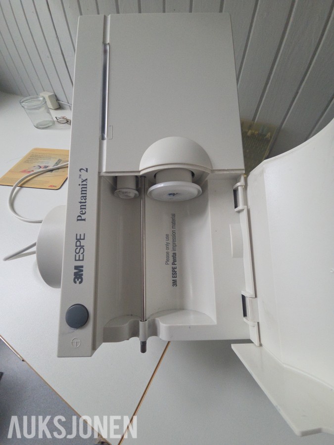 3M ESPE Pentamix 2 automatisk blandemaskin for dentalt avtrykksmateriale