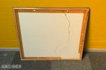 2 innrammede abstrakte kunsttrykk med sort ramme