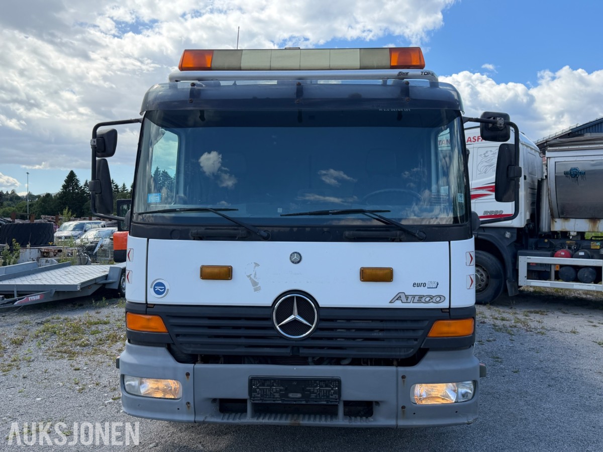 2003 Mercedes-Benz 823/33AT Atego Liftbil - Eurolift arbeidsplattform