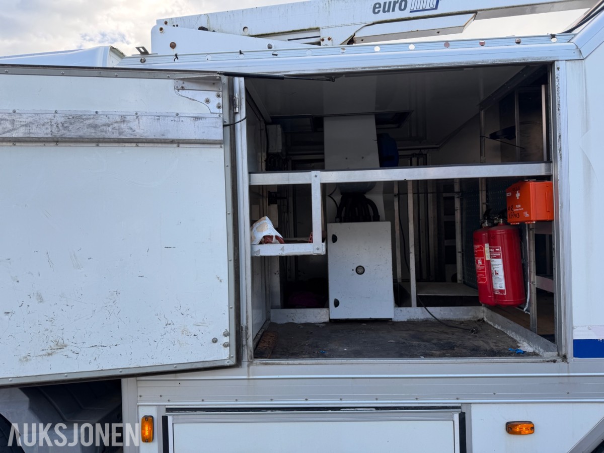 2003 Mercedes-Benz 823/33AT Atego Liftbil - Eurolift arbeidsplattform