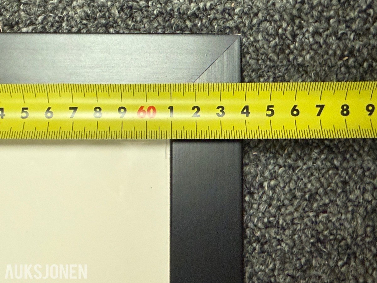 3 innrammede bilder og NorSun-minne i ramme