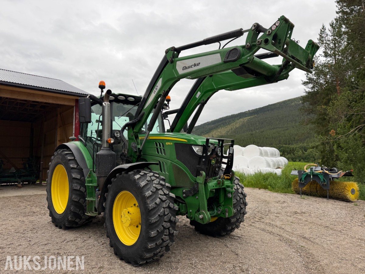 2018 John Deere 6155 R