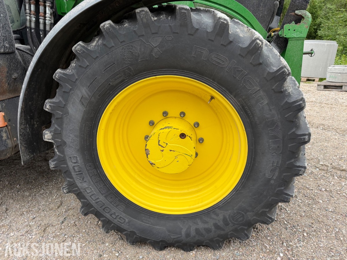 2018 John Deere 6155 R
