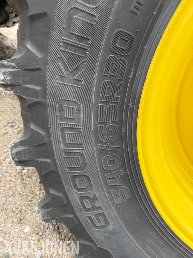 2018 John Deere 6155 R