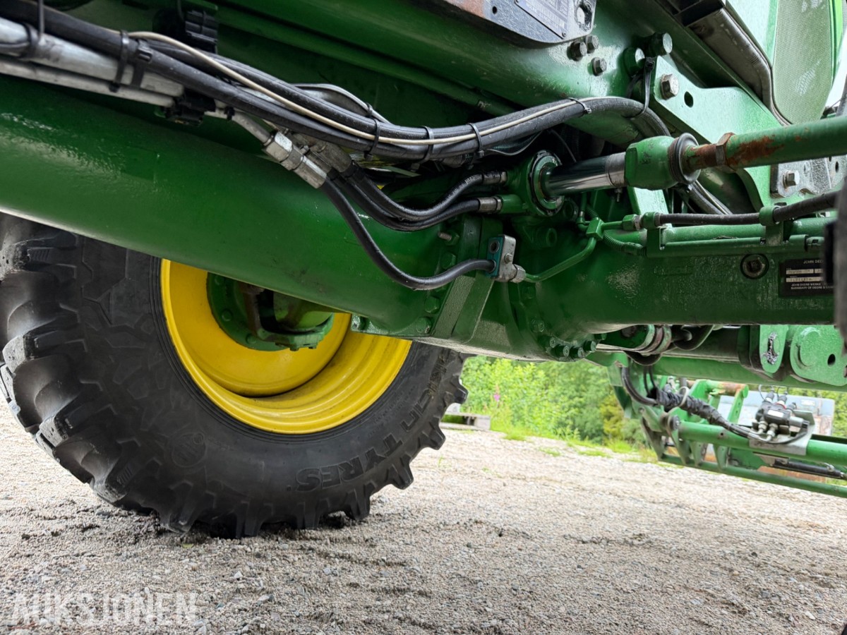 2018 John Deere 6155 R