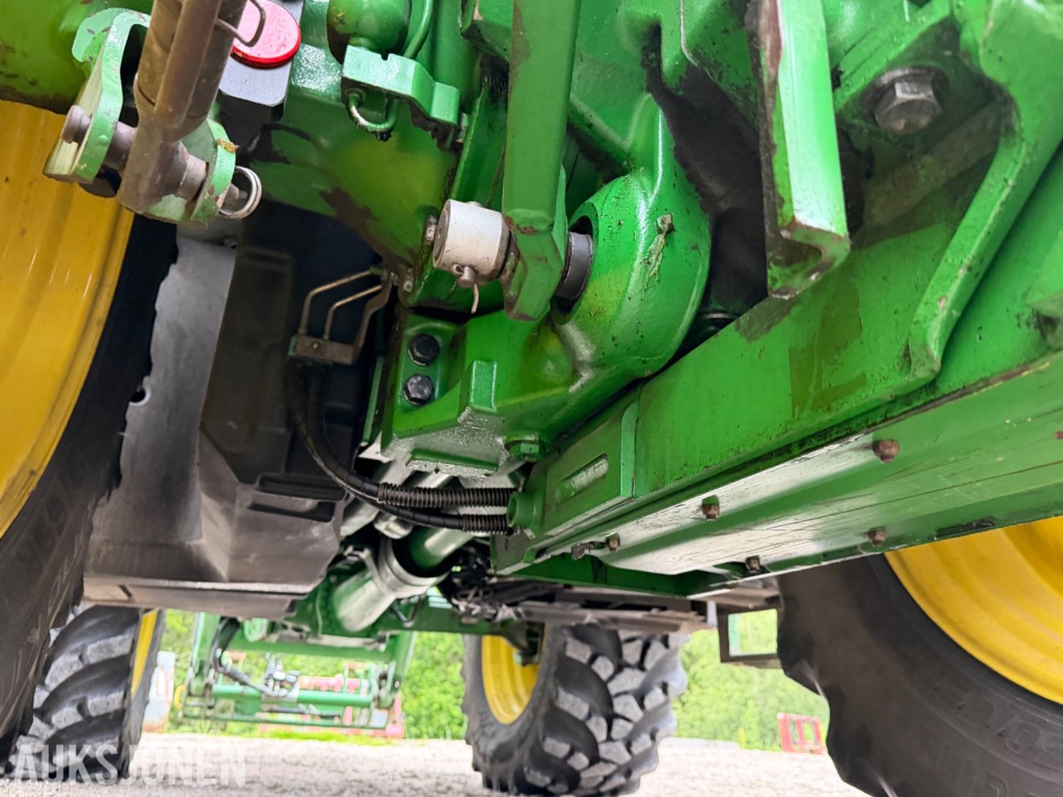 2018 John Deere 6155 R