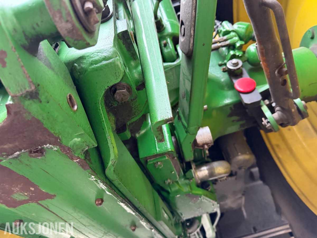 2018 John Deere 6155 R