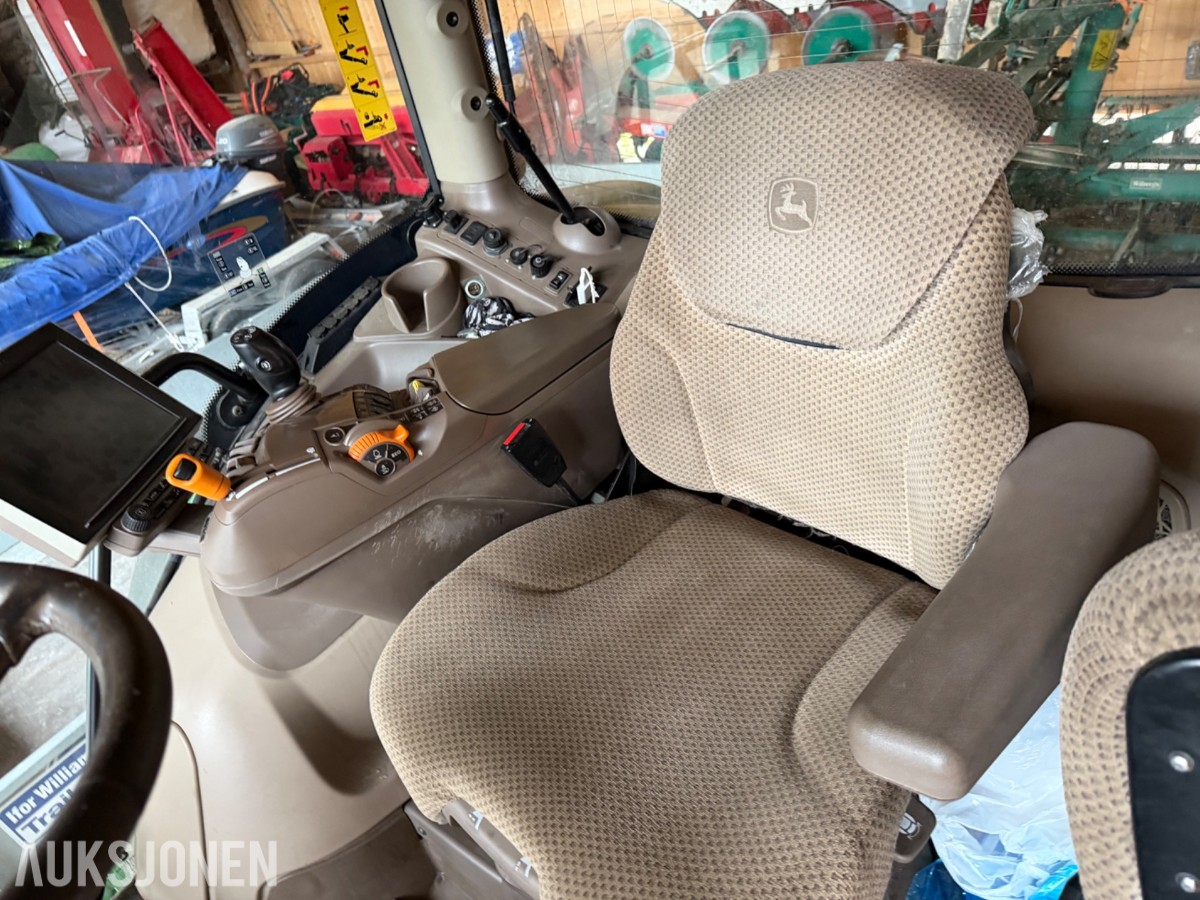 2018 John Deere 6155 R