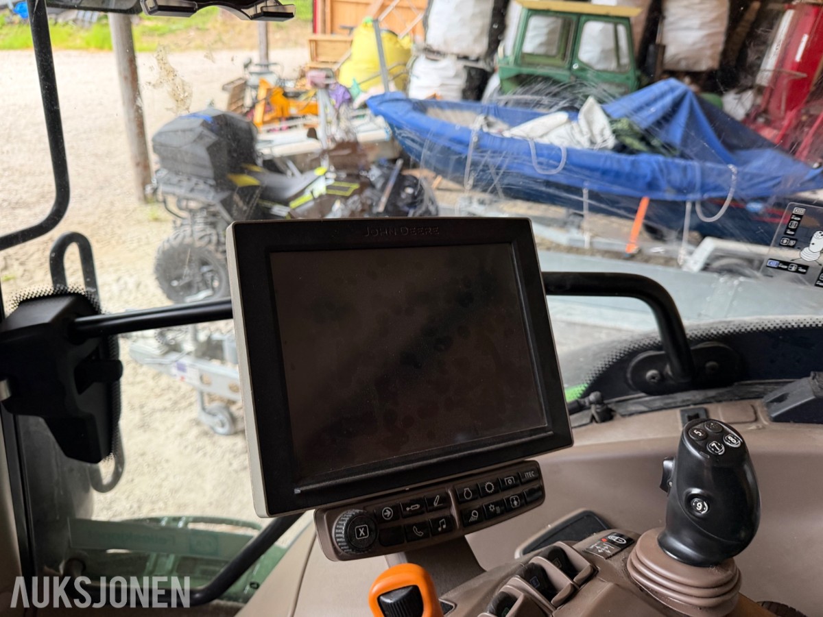 2018 John Deere 6155 R