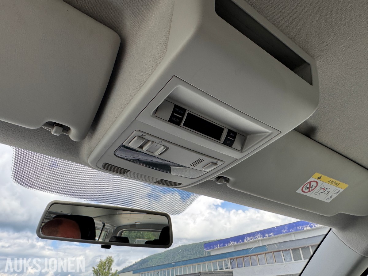 2017 Volkswagen Kombi 2.0-102 D 9 seter