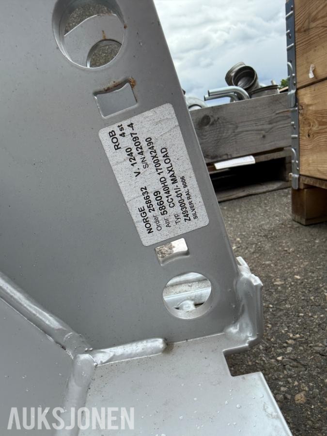 2011 - ZEPRO - Bakløfter 1 240 kg