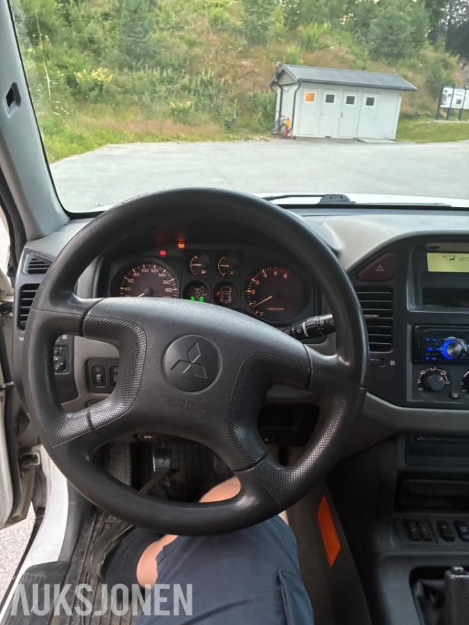 2001 Mitsubishi Pajero, PAJERO 2.5-99 D 4WD, 257500km