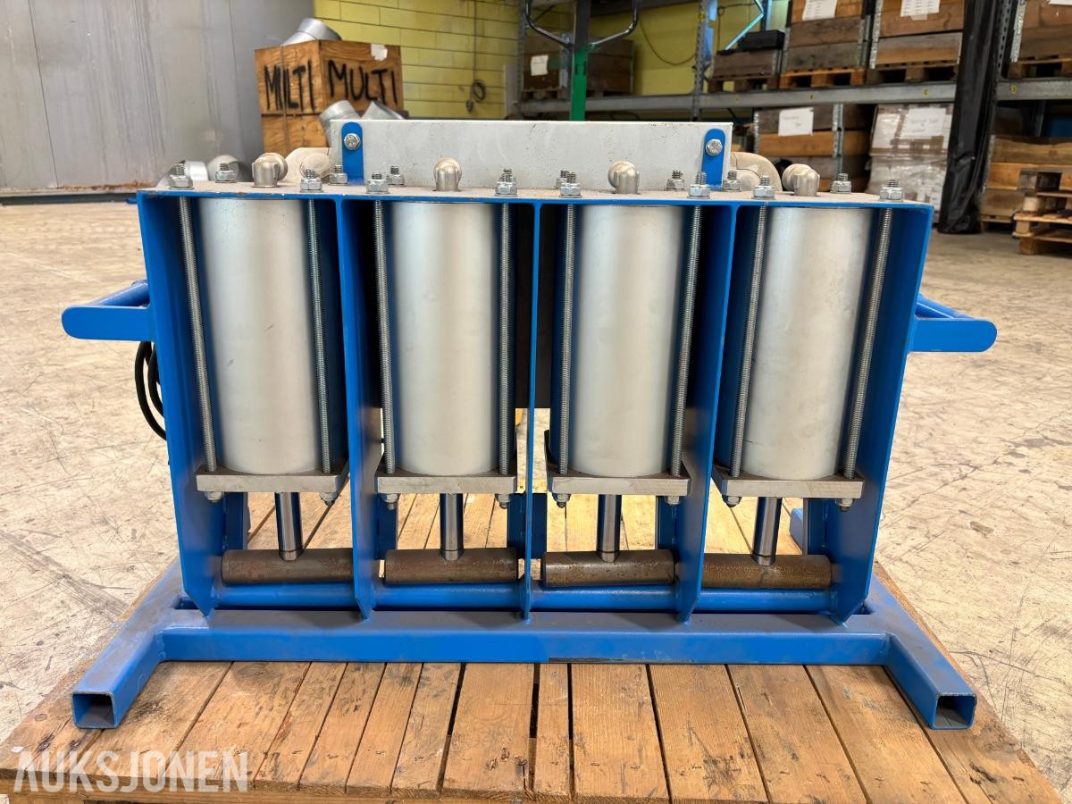 Pneumatisk 4-veis trykkluftfordeler / fordelingsstasjon med styreskap – 230V