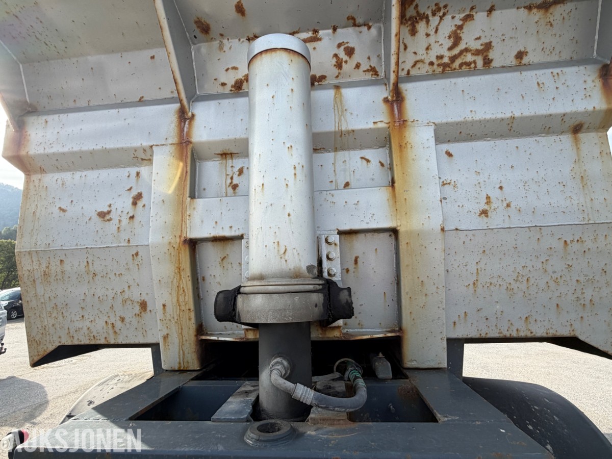 2005 Triolift 2 akslet tipphenger