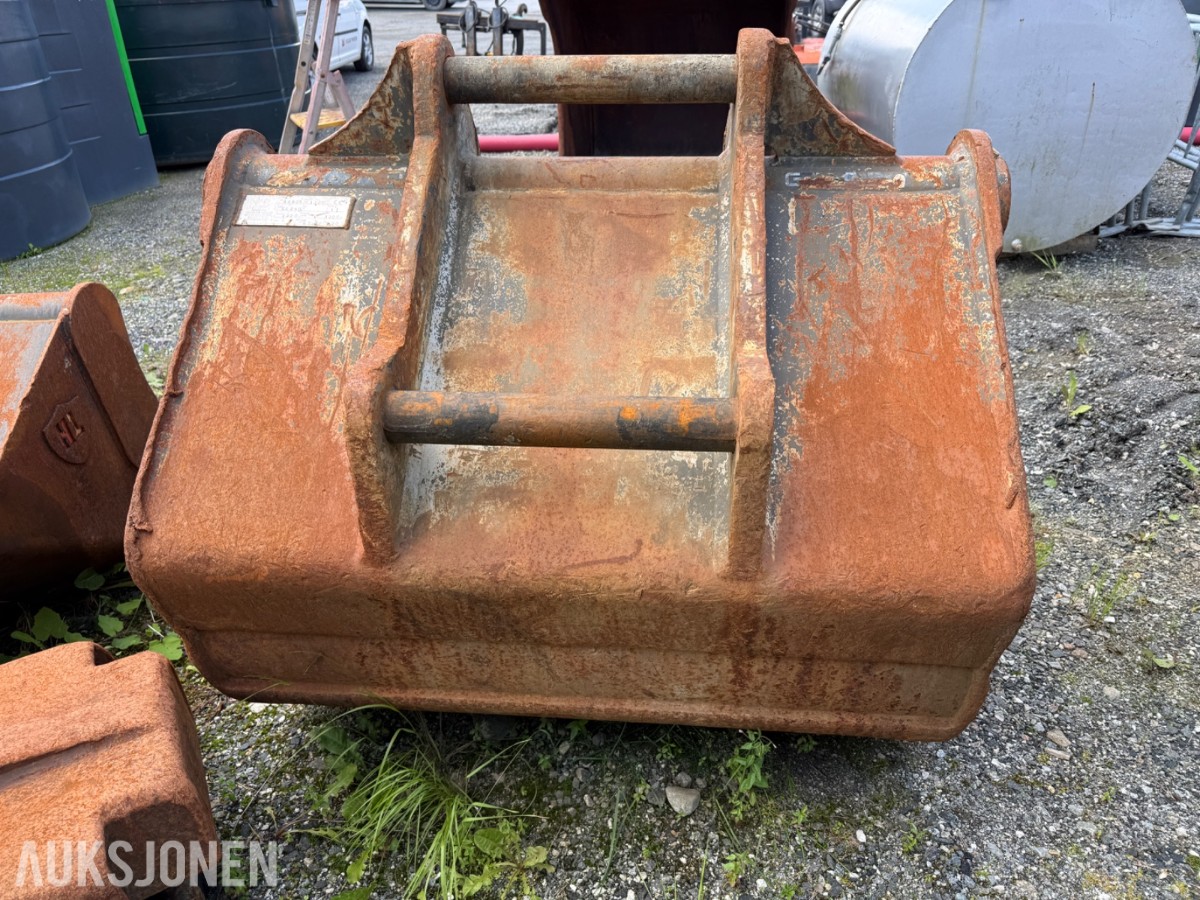 Grav, pusseskuffe og ripper S70