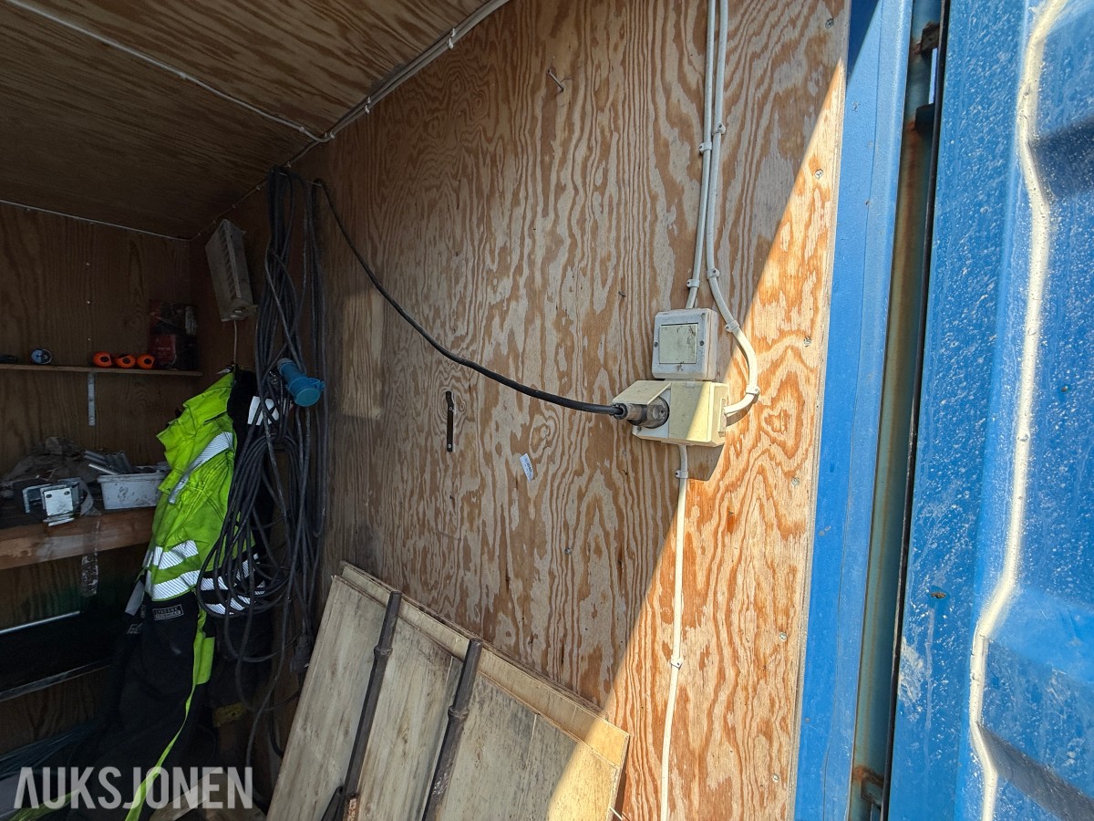8 fots container Isolert