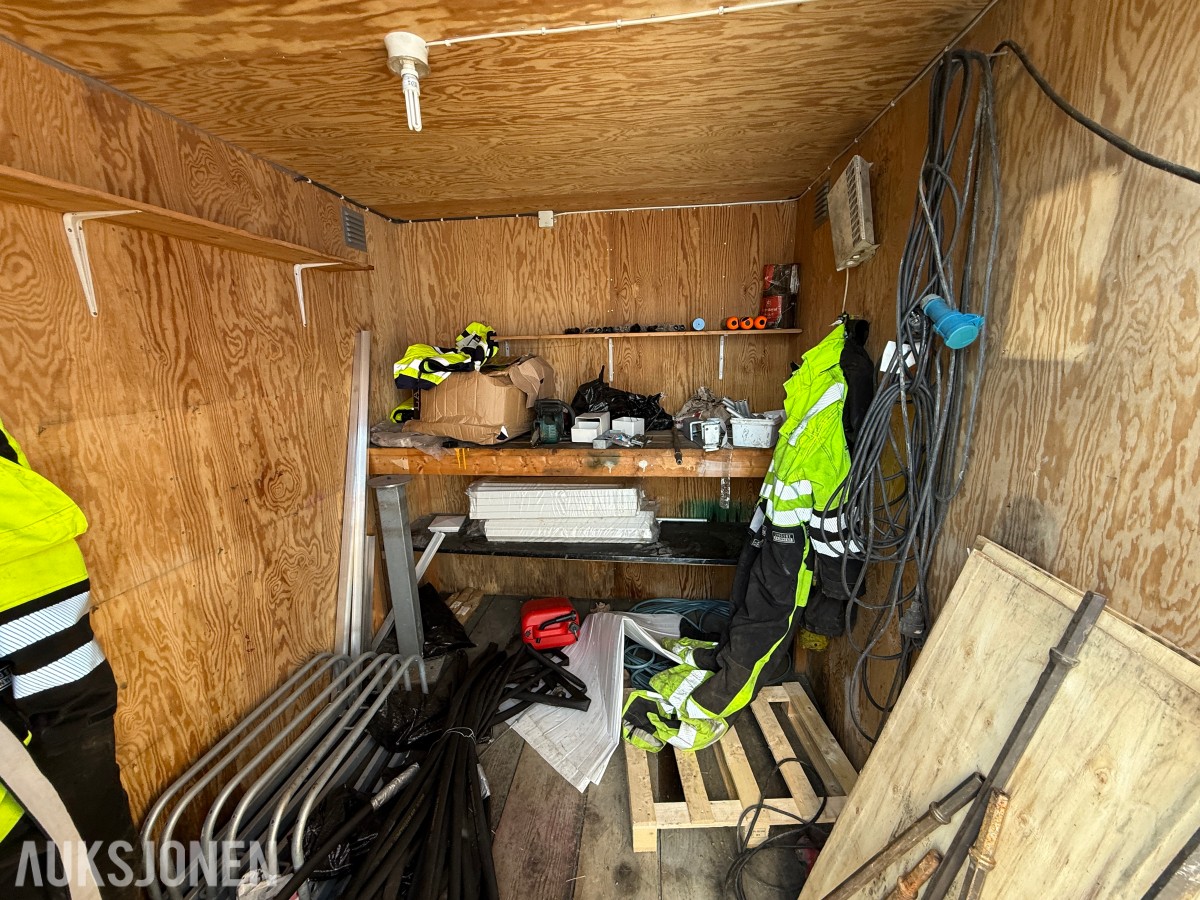 8 fots container Isolert