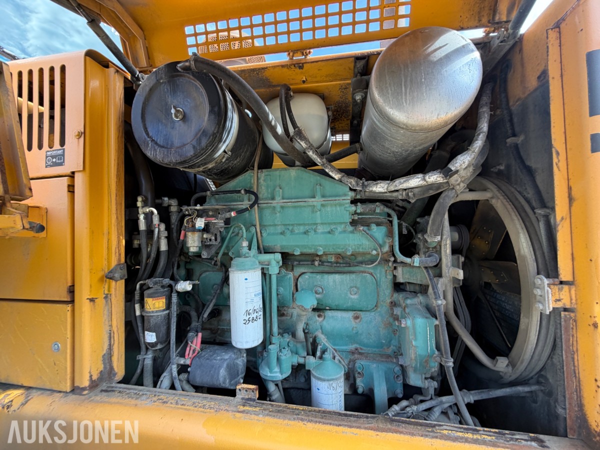 1997 Volvo L120C m/ HK-feste og 2 skuffer