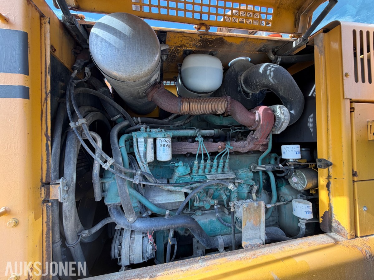 1997 Volvo L120C m/ HK-feste og 2 skuffer