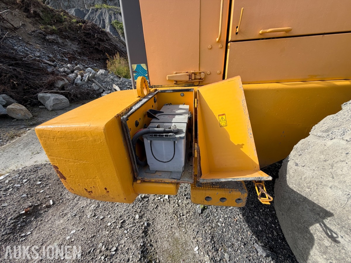 1997 Volvo L120C m/ HK-feste og 2 skuffer