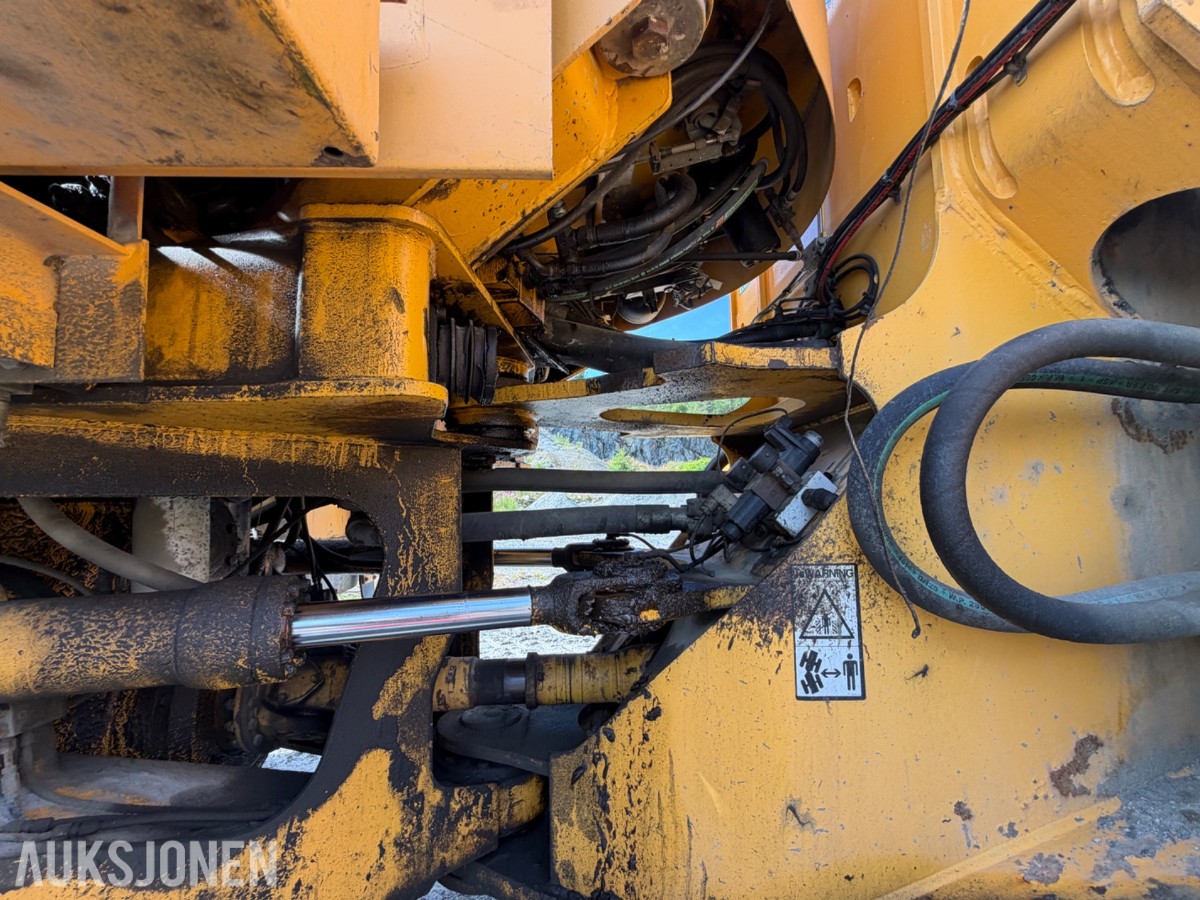 1997 Volvo L120C m/ HK-feste og 2 skuffer