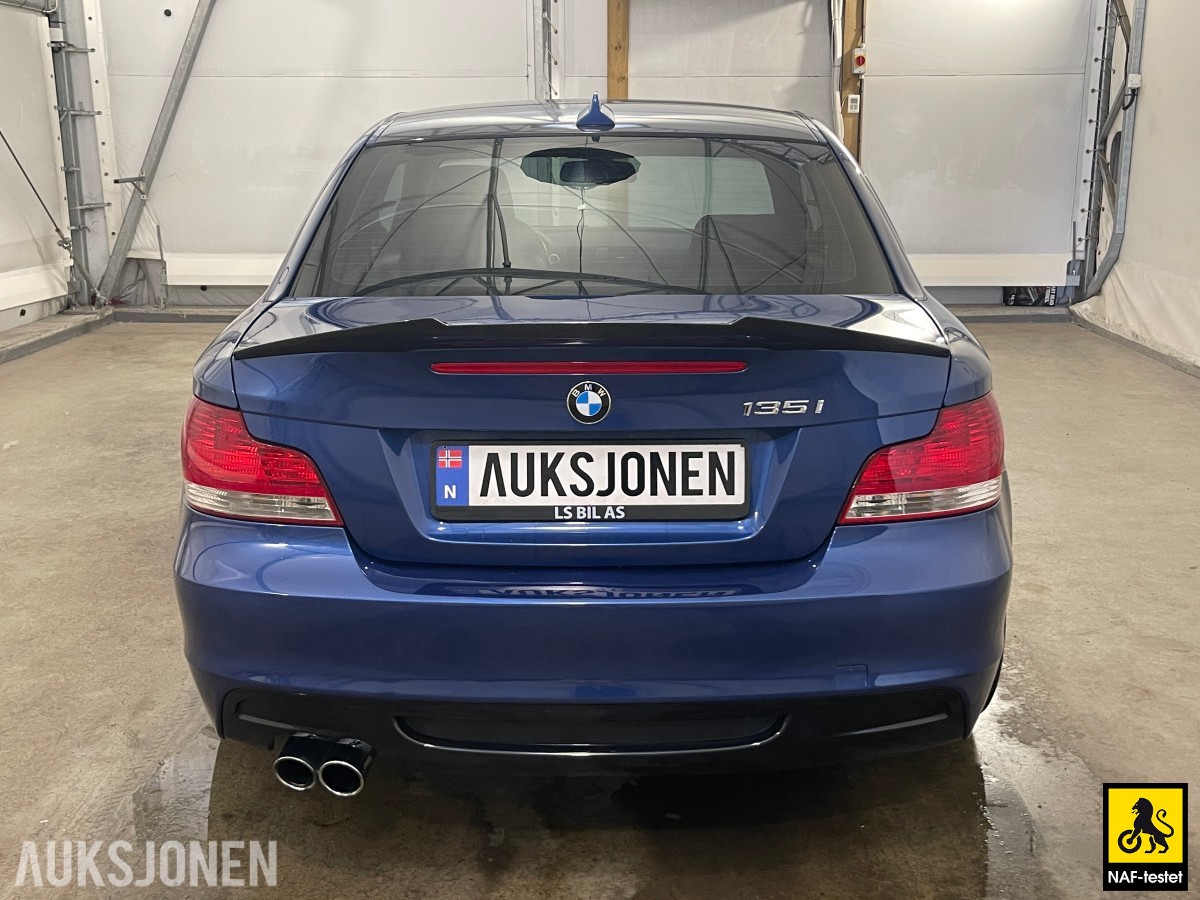 2011 BMW 1-serie 135I 305 HK AUT M-SPORT CRUISE TAKLUKE SPORTSUNDERSTELL