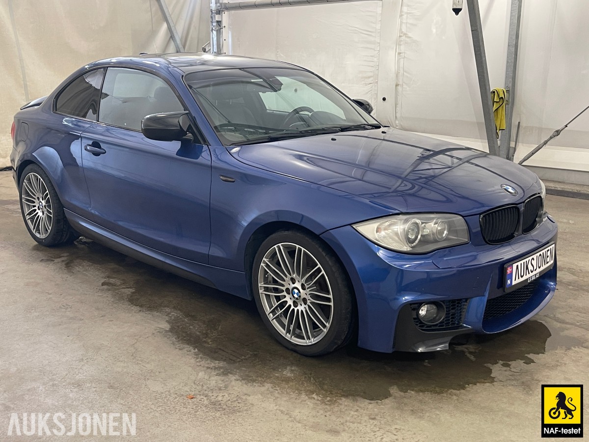 2011 BMW 1-serie 135I 305 HK AUT M-SPORT CRUISE TAKLUKE SPORTSUNDERSTELL