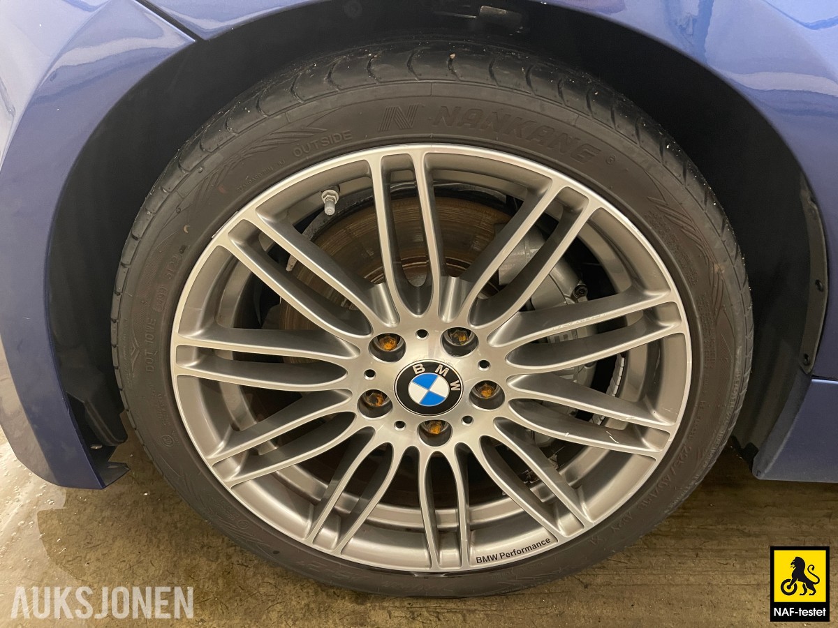 2011 BMW 1-serie 135I 305 HK AUT M-SPORT CRUISE TAKLUKE SPORTSUNDERSTELL